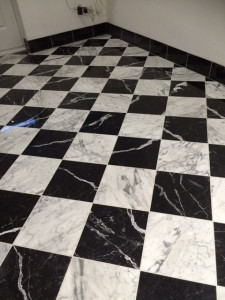 Płytki marmurowe NERO MARQUINA 3
